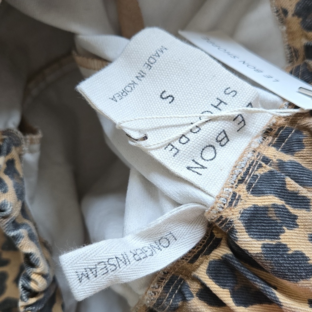 LE BON SHOPPE Leopard Print Pants - Picture 8 of 8